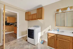 2578 Hotel Rd, Auburn, ME 04210 - Photo 19