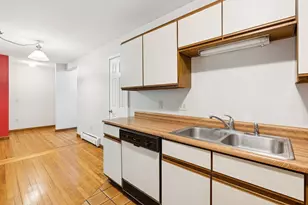 85 Middle St, Hallowell, ME 04347 - Photo 13