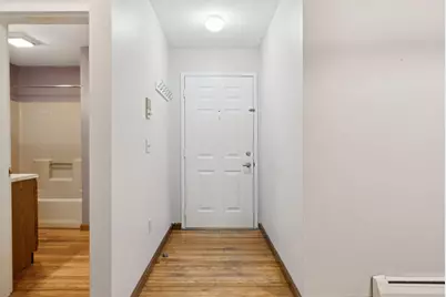 85 Middle Street #10, Hallowell, ME 04347 - Photo 9