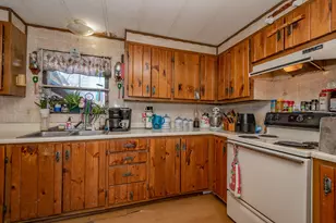 3 Clinton St, Milo, ME 04463 - Photo 5