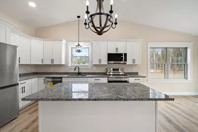 678 Streamside Avenue, Hermon, ME 04401 - Photo 13