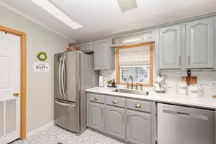 3 Windsor Dr, Alfred, ME 04002 - Photo 9