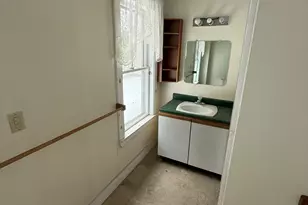 62 N Main St, Mechanic Falls, ME 04256 - Photo 25