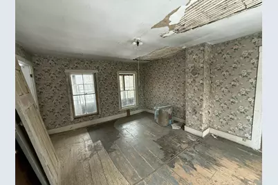 62 N Main Street, Mechanic Falls, ME 04256 - Photo 11