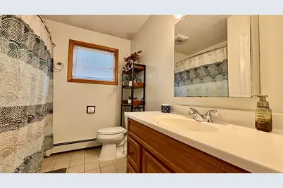 15 Roslin Avenue, Lewiston, ME 04240 - Photo 13