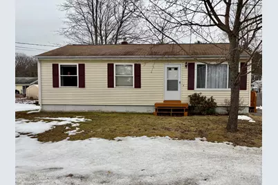 15 Roslin Avenue, Lewiston, ME 04240 - Photo 1