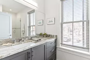 105 India St, Portland, ME 04101 - Photo 13