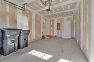 2 Lexington Dr, Kennebunk, ME 04043 - Photo 25