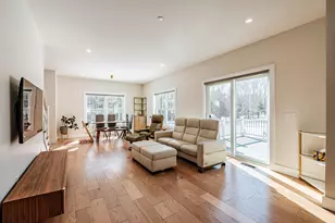 17 Youngs Ln, Freeport, ME 04032 - Photo 9