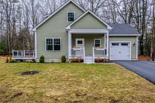17 Youngs Ln, Freeport, ME 04032 - Photo 1
