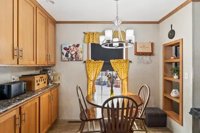 14 Circus Place, Brunswick, ME 04011 - Photo 5