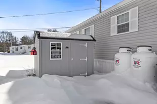 14 Circus Pl, Brunswick, ME 04011 - Photo 17