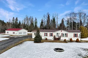 125 Clark Rd, Mars Hill, ME 04758 - Photo 3