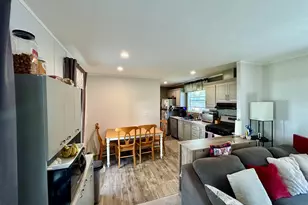 36 Franklin Pkwy, Brunswick, ME 04011 - Photo 5