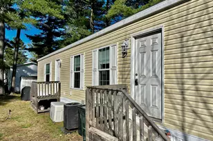 36 Franklin Pkwy, Brunswick, ME 04011 - Photo 3