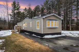 10 Village Green Rd, Waterville, ME 04901 - Photo 1
