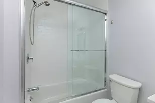 60 Parris St, Portland, ME 04101 - Photo 13