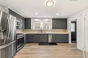 6 Middle St, Saco, ME 04072 - Photo 5