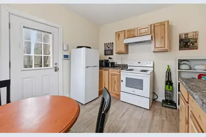 10 Pleasant Street, Brunswick, ME 04011 - Photo 15