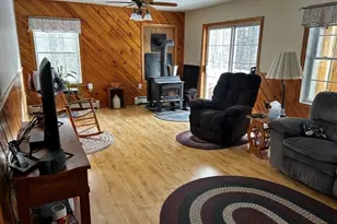 37 Trolley Line Dr, Madison, ME 04950 - Photo 5