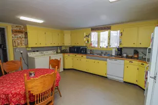 61 Pleasant St, Dexter, ME 04930 - Photo 13