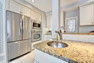 100 Shepard's Cove Rd, Kittery, ME 03904 - Photo 17