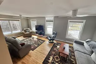79 S Pleasant St, Bowdoinham, ME 04008 - Photo 11