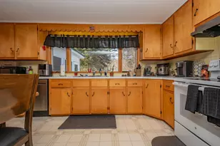 1125 W Main St, Dover Foxcroft, ME 04426 - Photo 3