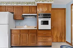 6 Lynn Ave, Biddeford, ME 04005 - Photo 17