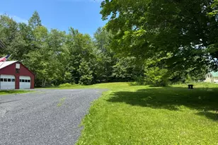 51 N Guilford Rd, Monson, ME 04464 - Photo 7