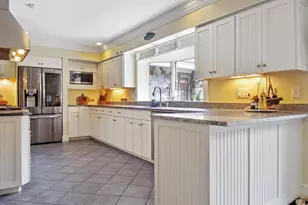 16 Davis Point Rd, Wayne, ME 04284 - Photo 9