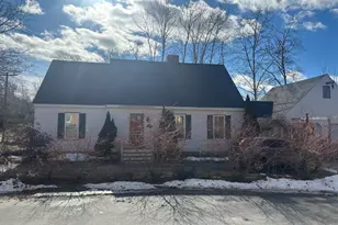 15 Dane St, Kennebunk, ME 04043 - Photo 1