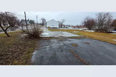 20 Presque Isle Street, Fort Fairfield, ME 04742 - Photo 3