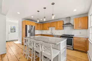 166 E Main St, Yarmouth, ME 04096 - Photo 13