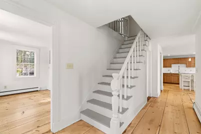 166 E Main Street, Yarmouth, ME 04096 - Photo 9