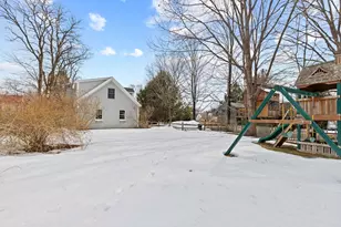 166 E Main St, Yarmouth, ME 04096 - Photo 33