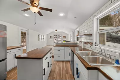 7 Spring Street, Hallowell, ME 04347 - Photo 7