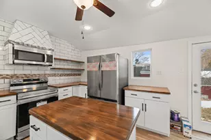 7 Spring St, Hallowell, ME 04347 - Photo 13