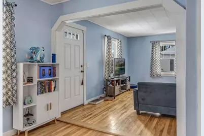 6 Hillcrest Street, Gardiner, ME 04345 - Photo 9