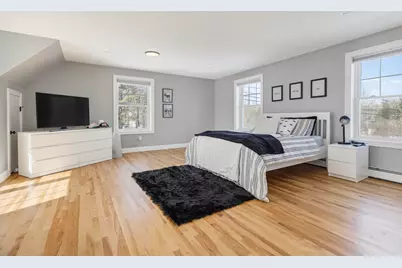 81 Queen Street, Gorham, ME 04038 - Photo 5