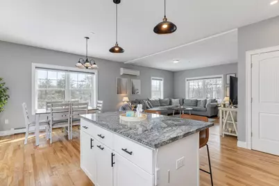 81 Queen Street, Gorham, ME 04038 - Photo 9