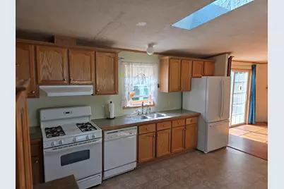 111 Pine Tree Lane, Farmington, ME 04938 - Photo 13