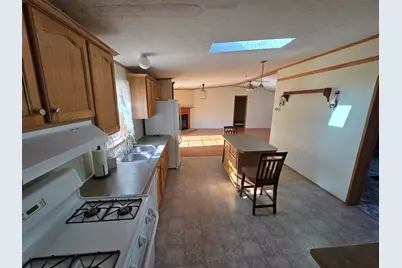 111 Pine Tree Lane, Farmington, ME 04938 - Photo 11