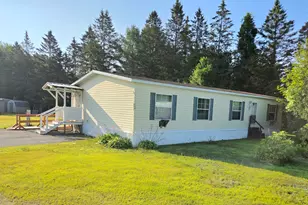 111 Pine Tree Ln, Farmington, ME 04938 - Photo 7
