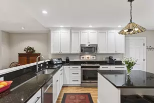 3 Headland Ln, Cape Elizabeth, ME 04107 - Photo 3