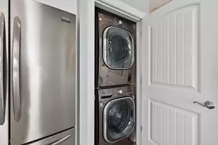 60-62 Ocean Ave, Portland, ME 04103 - Photo 7