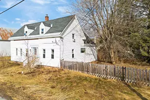 16 Maple St, Vassalboro, ME 04989 - Photo 7