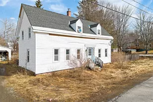 16 Maple St, Vassalboro, ME 04989 - Photo 5