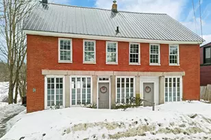 14 Main St, Mount Vernon, ME 04352 - Photo 3