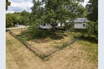 15 S Main Street, Detroit, ME 04929 - Photo 3